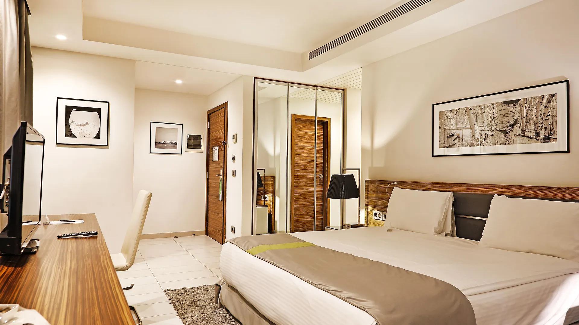 Warwick Stone 55 Hotel Beirut
