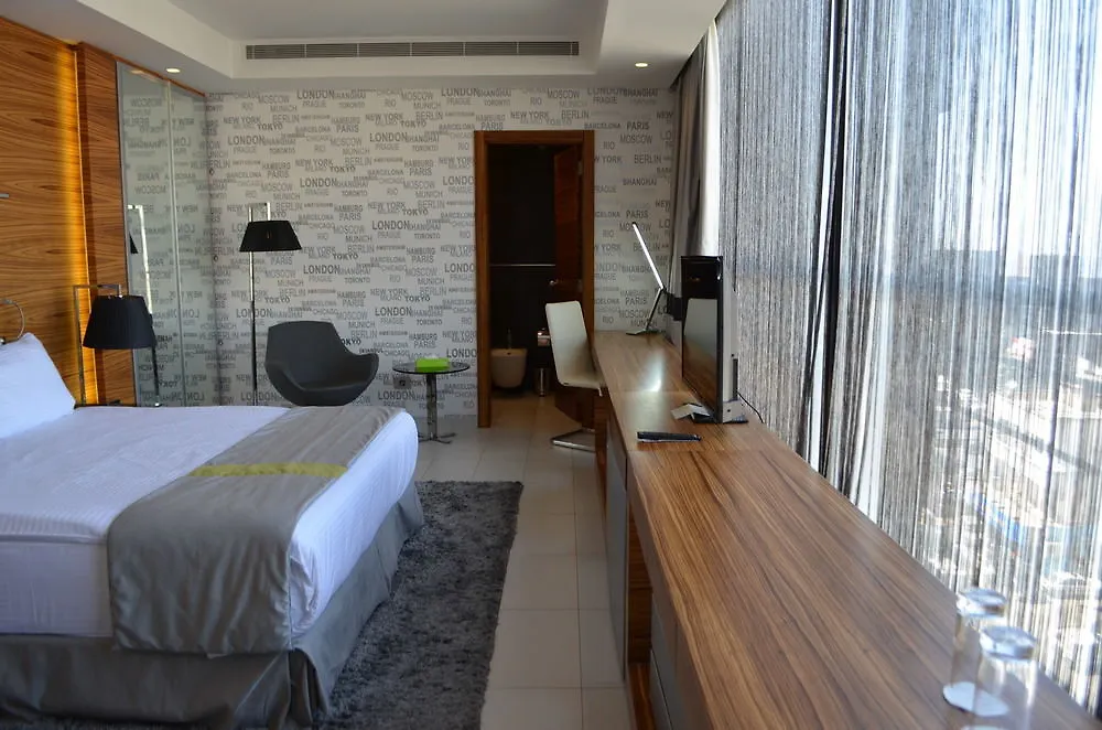 Warwick Stone 55 Hotel Beirut 4*,