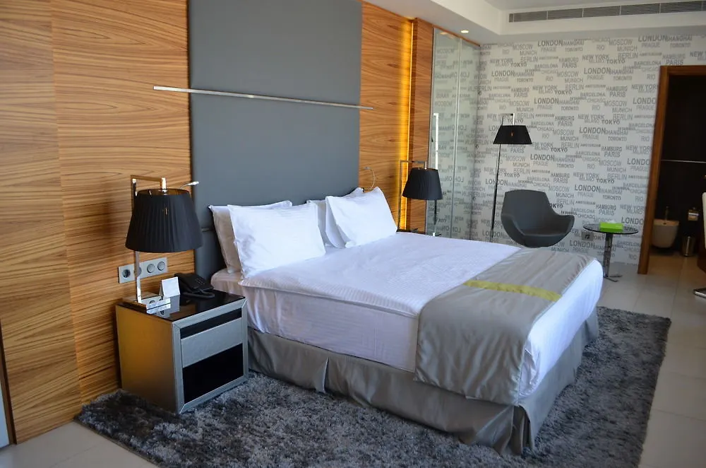 Warwick Stone 55 Hotel Beirut