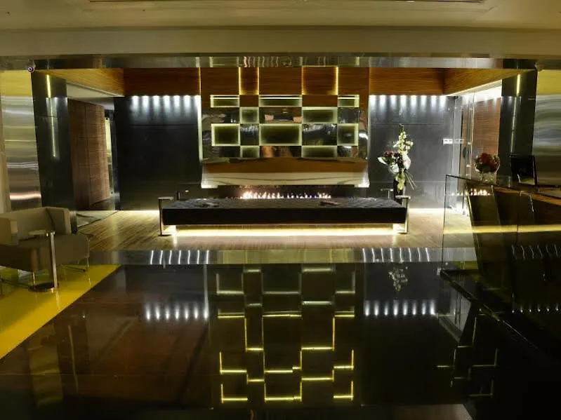 Warwick Stone 55 Hotel Beirut